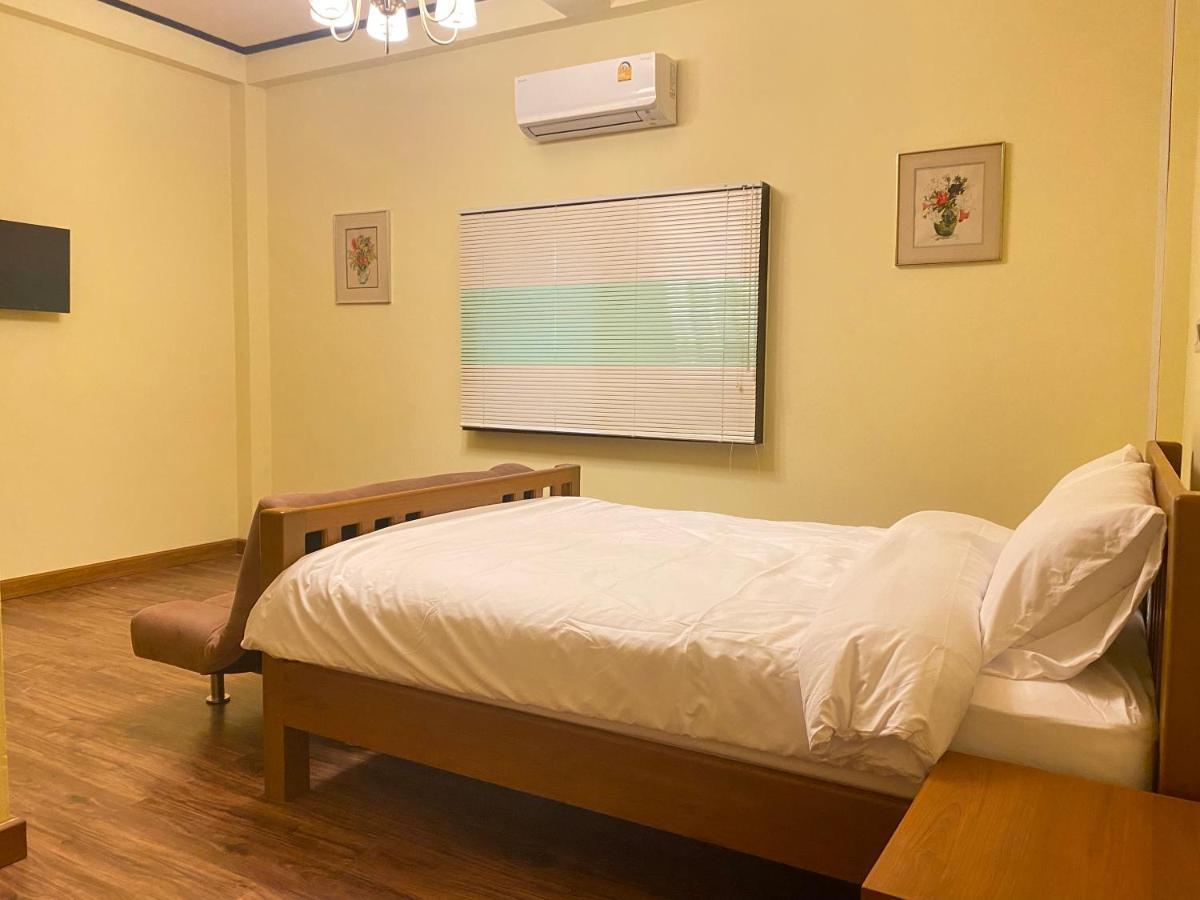Dream House Lodge 수코타이 외부 사진